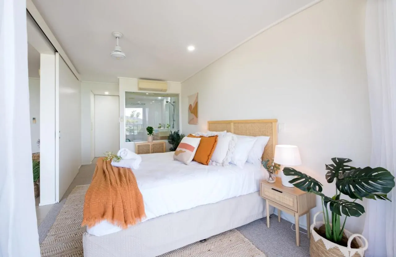 Bohemian Sunrise Apartman Airlie Beach